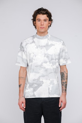 Robin Watercolor Tee