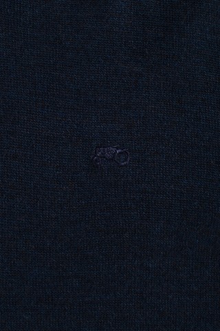 Atle R-Neck