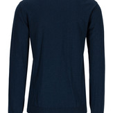 Odd R-neck