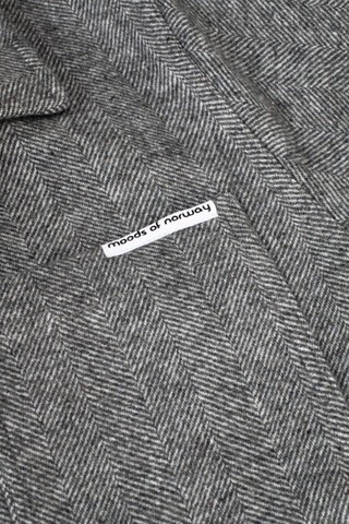 Harry Herringbone