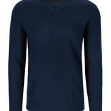 Trond V-neck